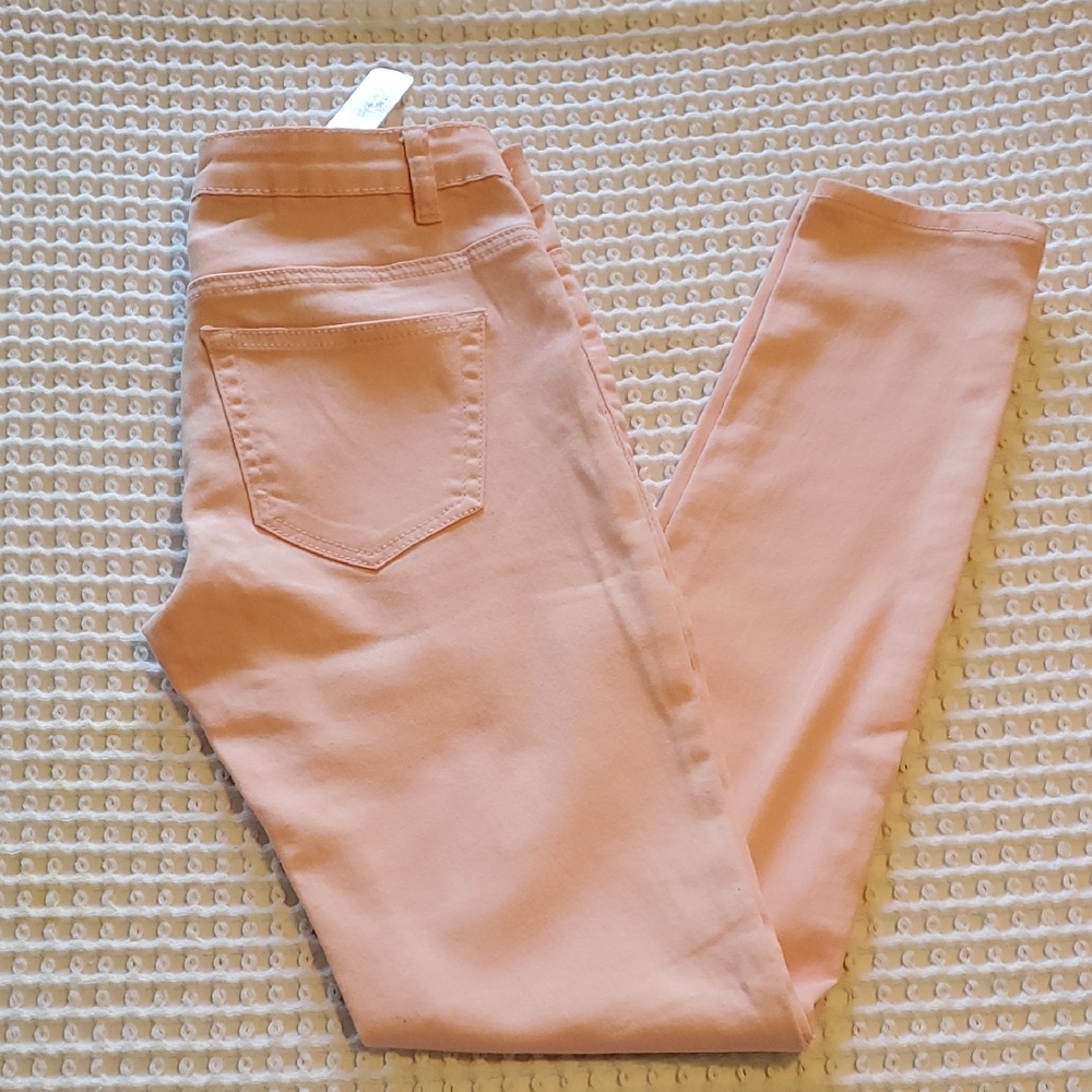 NWT Pink Jegging